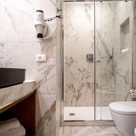 Lägenhetshotell Smeraldo Townhouse 4*