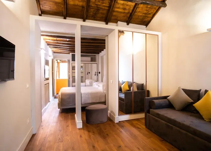 Smeraldo Townhouse 4*