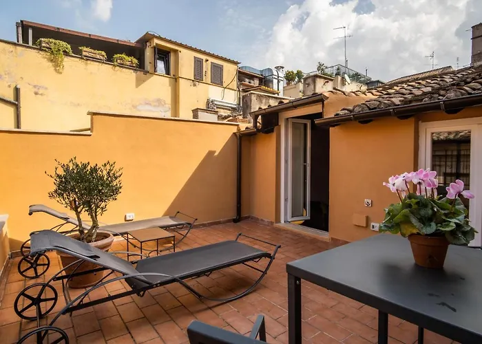 Smeraldo Townhouse 4*